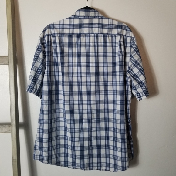 GEORGE MEN'S BUTTON DOWN SHORT SLEEVE BLUE AND WHITE SHIRT SIZE XL - Picture 2 of 11